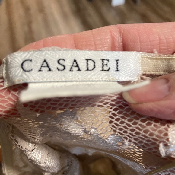 Lace cocktail dress - Picture 4 of 4